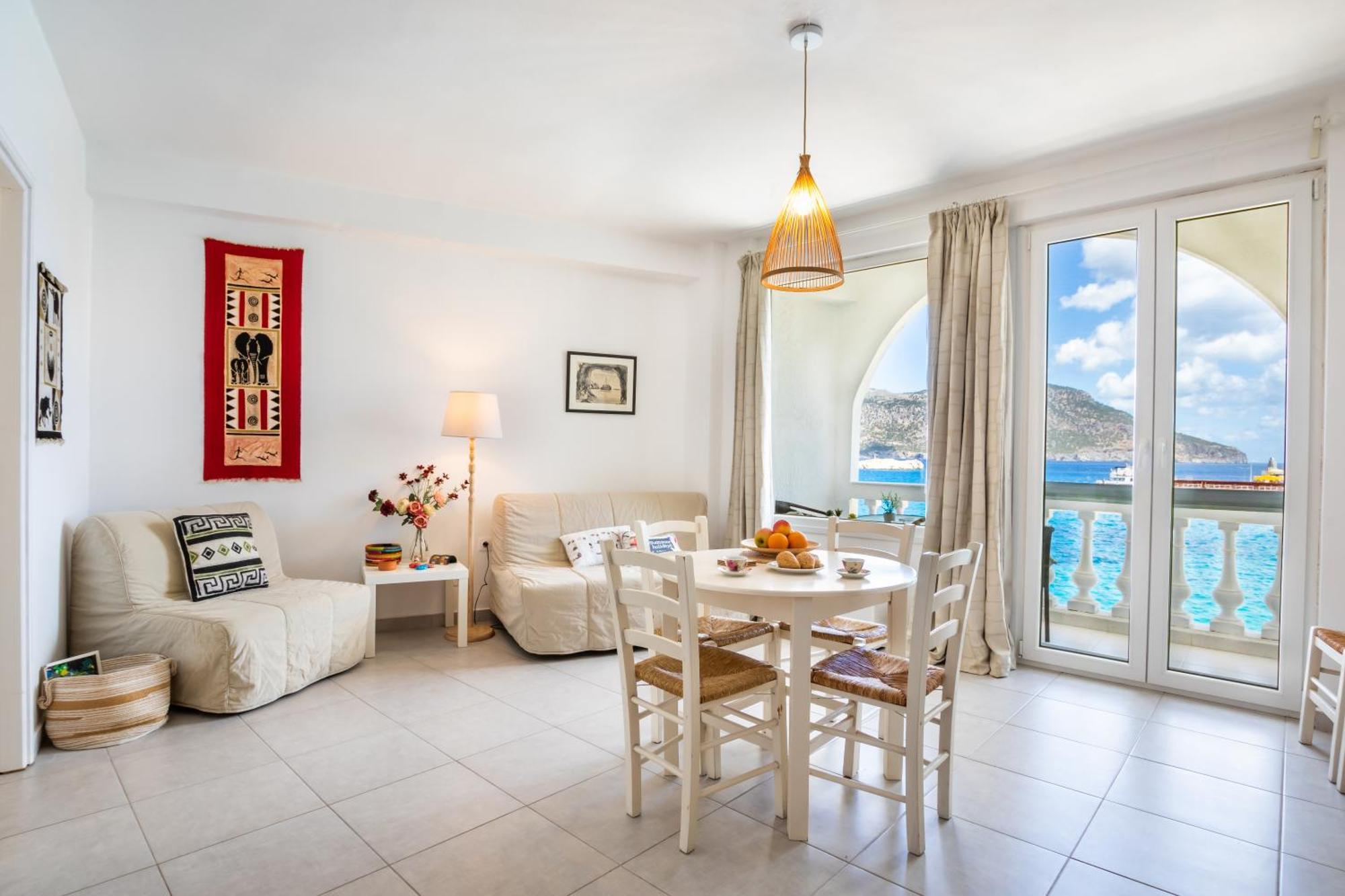 Mimis & Connie 1 Apartment Karpathos Ngoại thất bức ảnh